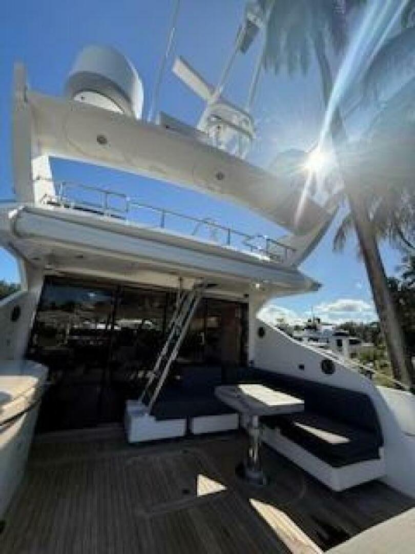 2012 Sunseeker Predator Sport Yacht 74 - Image 22