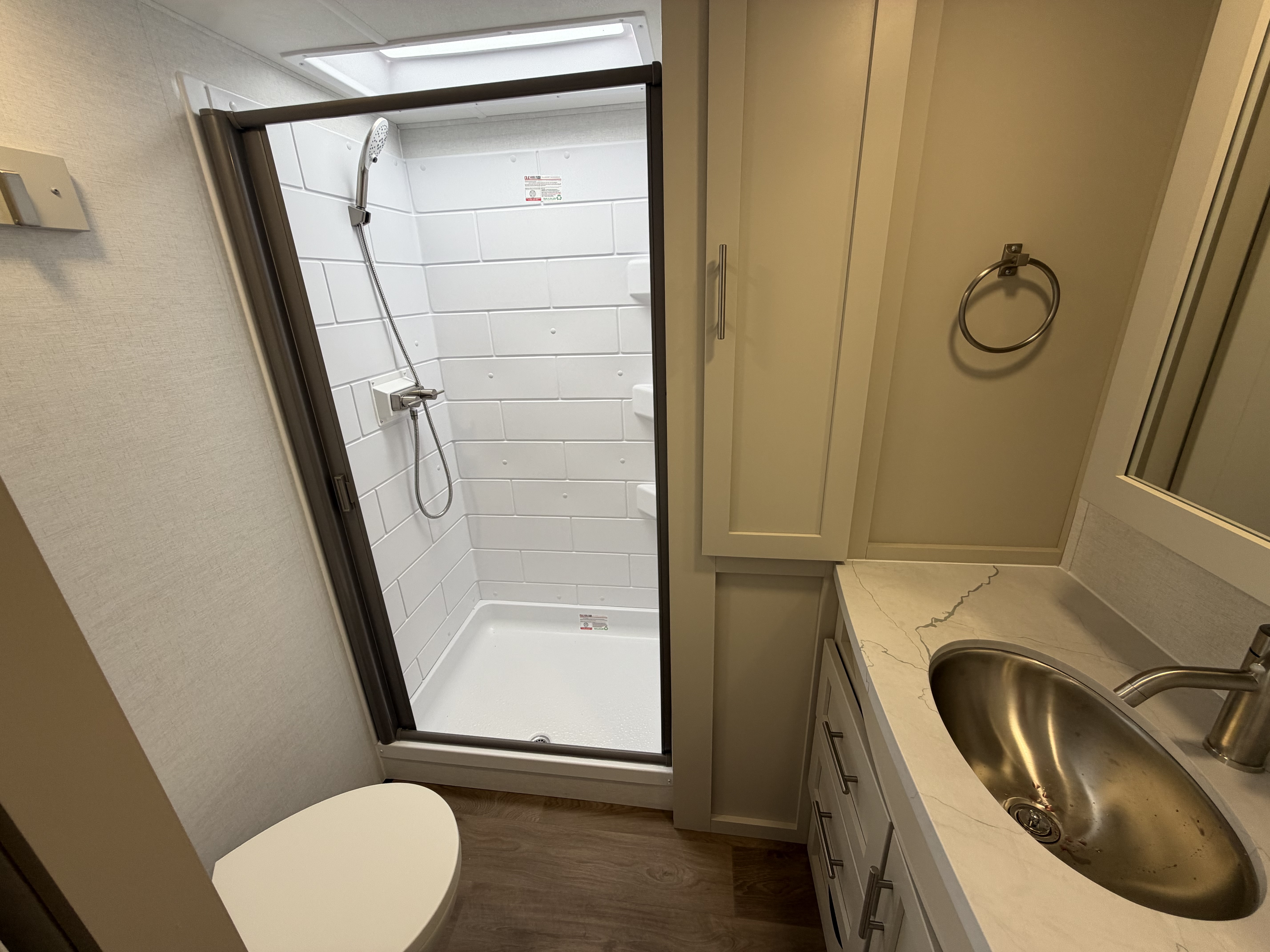 2027 Alliance RV Avenue 29RL - Image 15