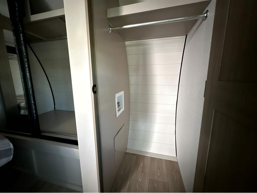 2027 JAYCO JAY FLIGHT 334RTS - Image 23