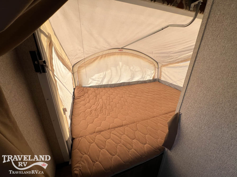 2017 Coachmen APEX 2900 15X - Image 18