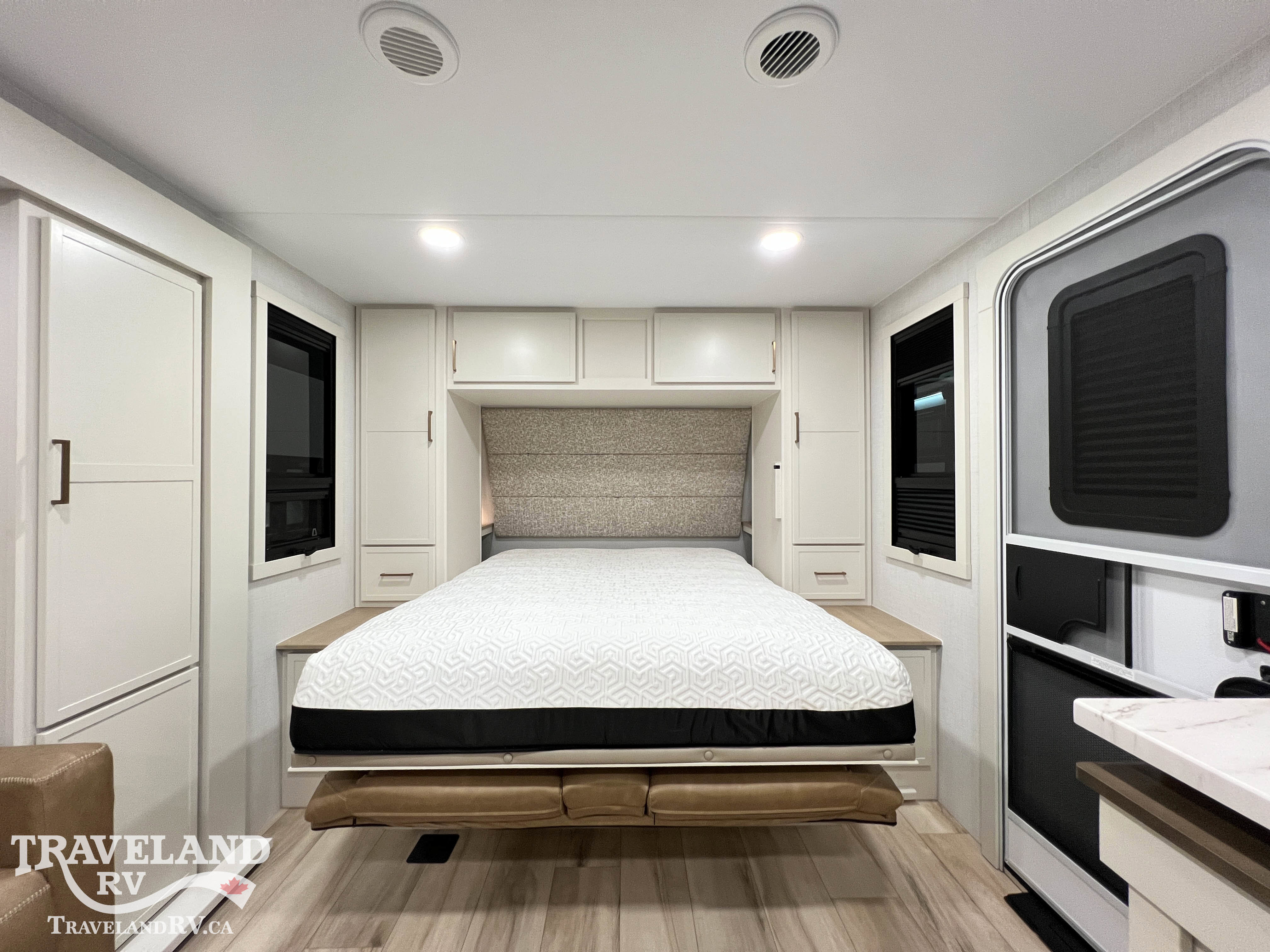 2026 Brinkley RV Model Ix 20x - Image 9