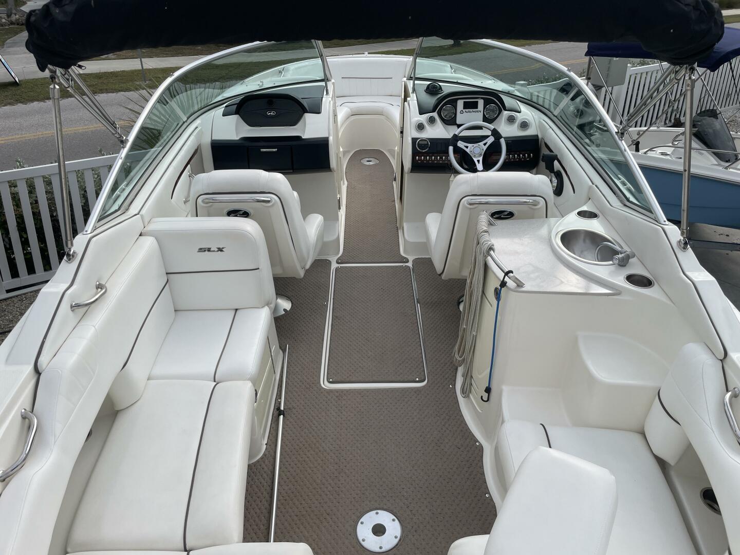2008 Sea Ray 270 SLX - Image 11