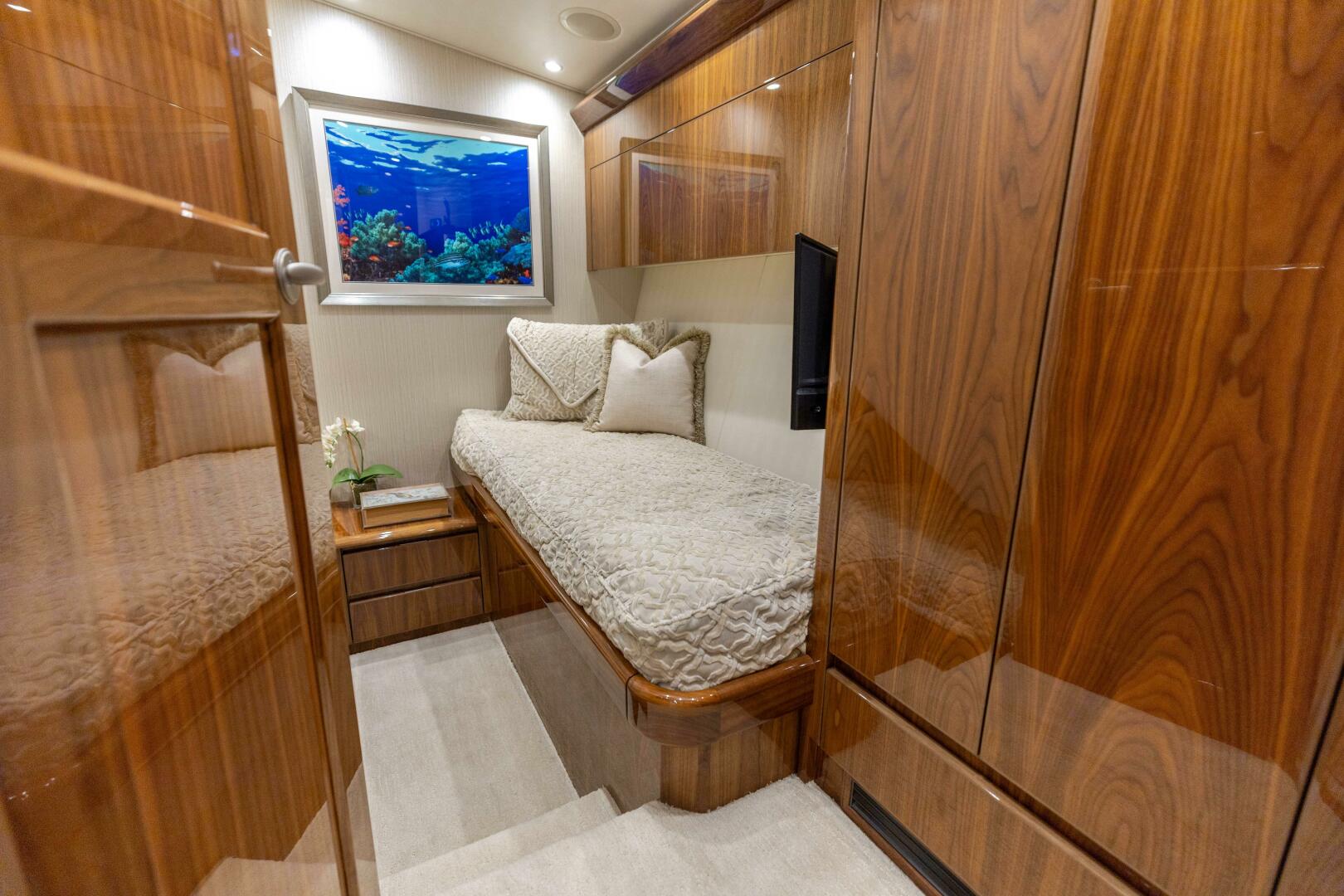2018 Viking 62 Convertible - Image 21
