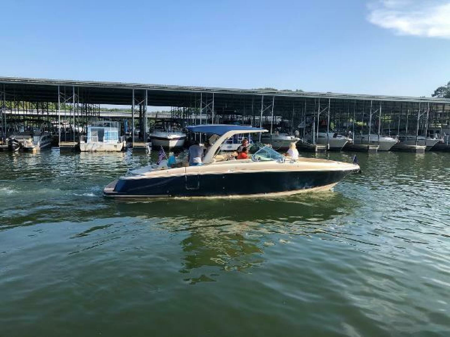 2020 Chris-Craft Launch 31 GT - Image 2