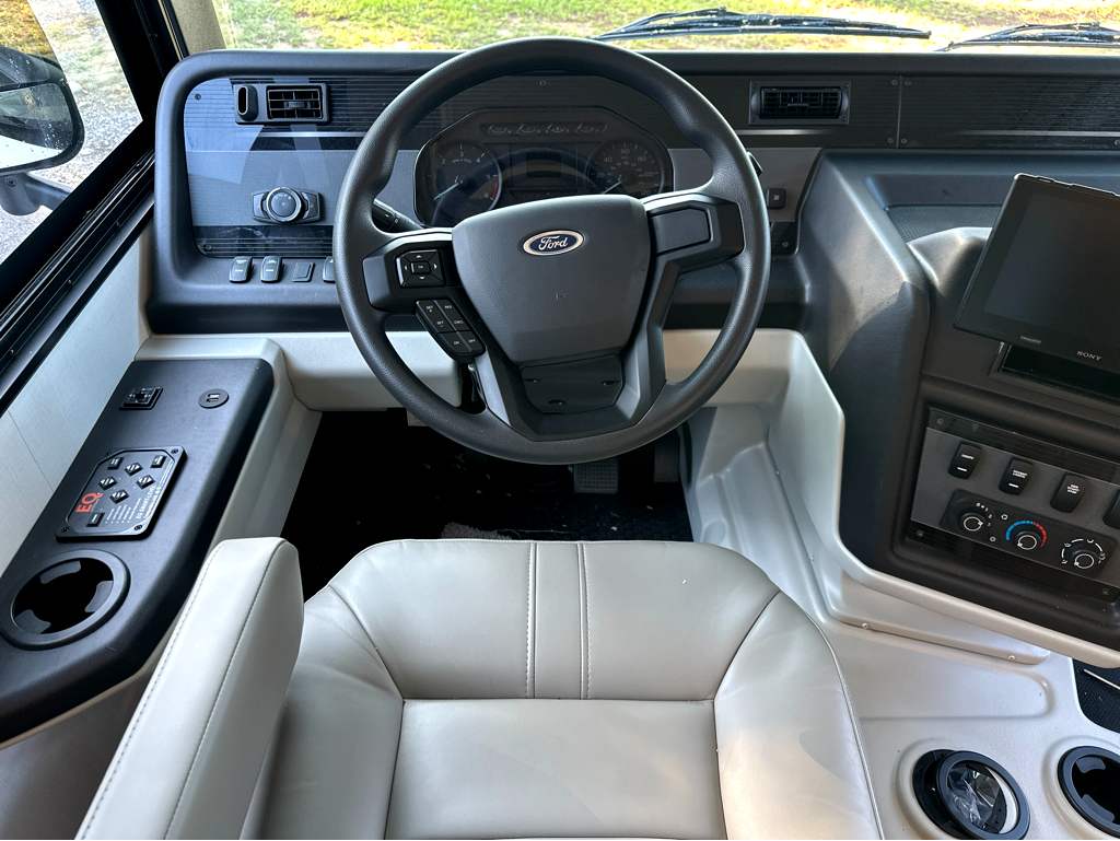 2027 ENTEGRA COACH VISION XL 36C - Image 27