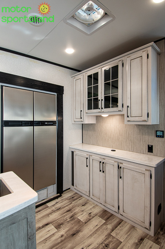 2022 KZ RV Durango D333RLT - Image 16