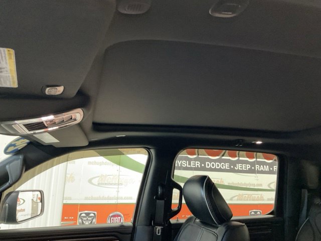 2024 Ram 1500 Pickup Crew Cab Limited 4WD - Image 21