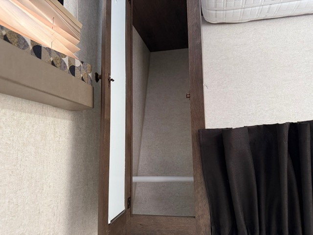 2019 Starcraft Launch Outfitter 24RLS - Image 11