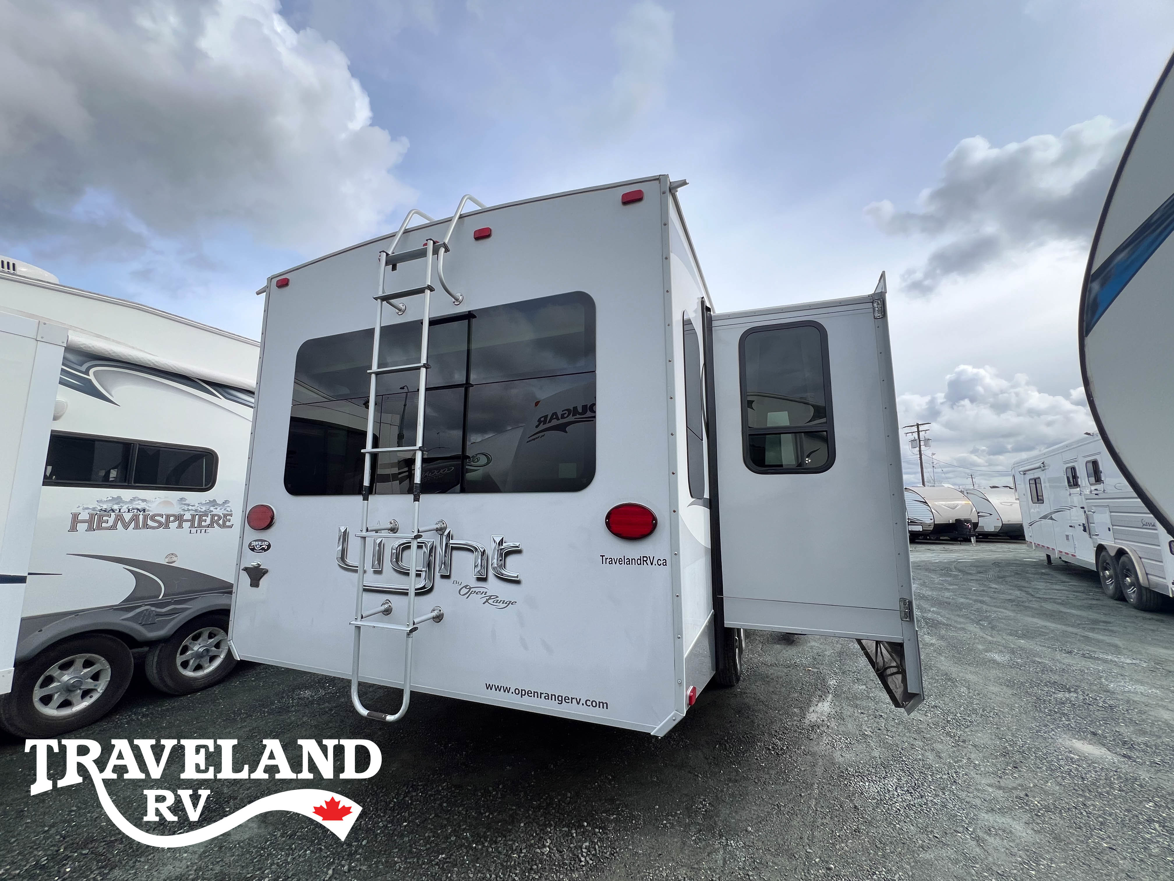 2013 Highland Ridge Open Range Light LF297RLS - Image 4