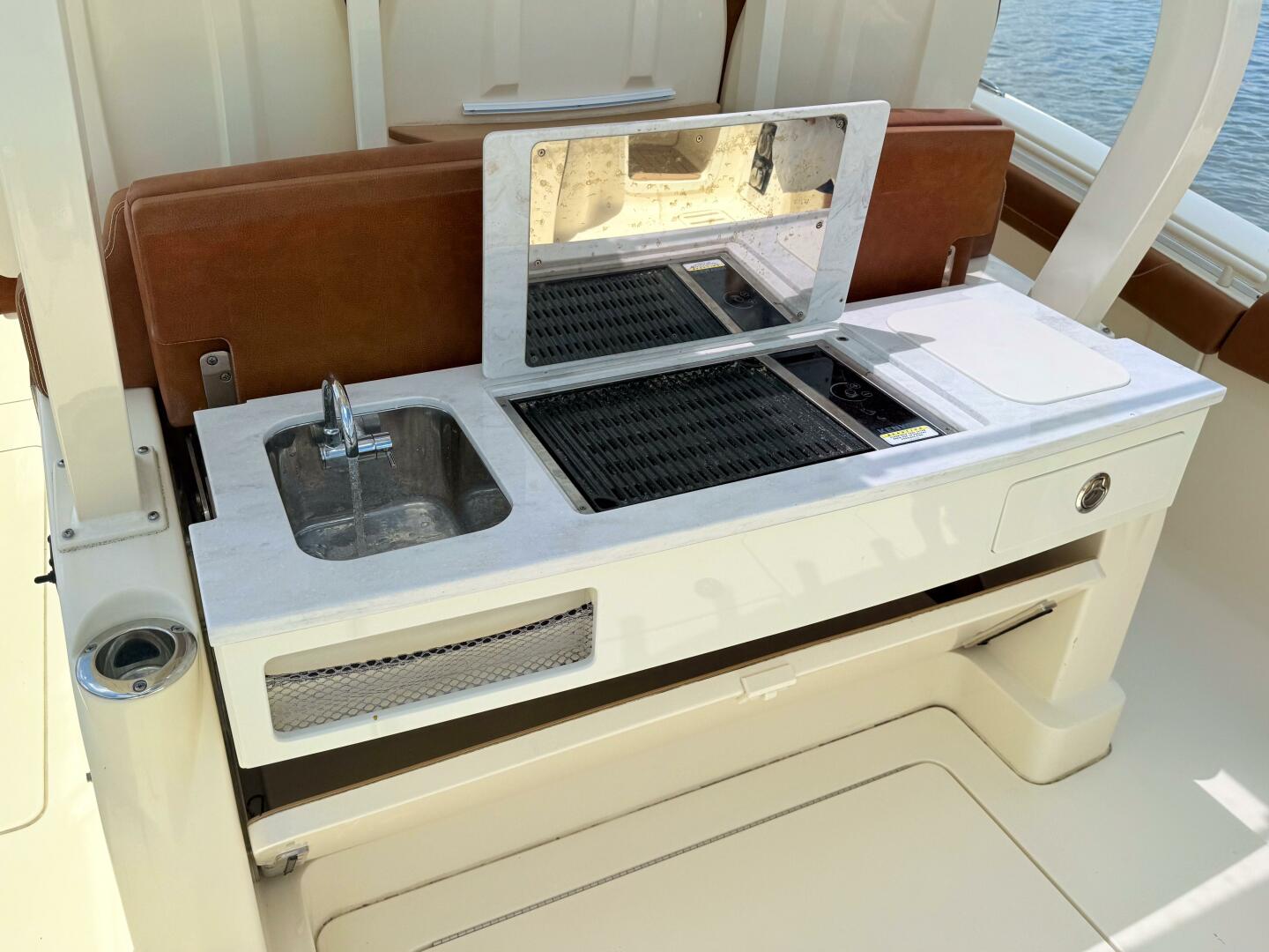 2020 Scout 380 LXF - Image 6