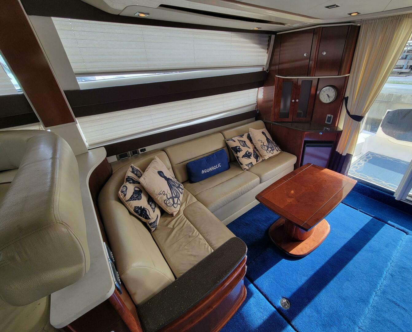 2011 Meridian 441 Sedan - Image 19