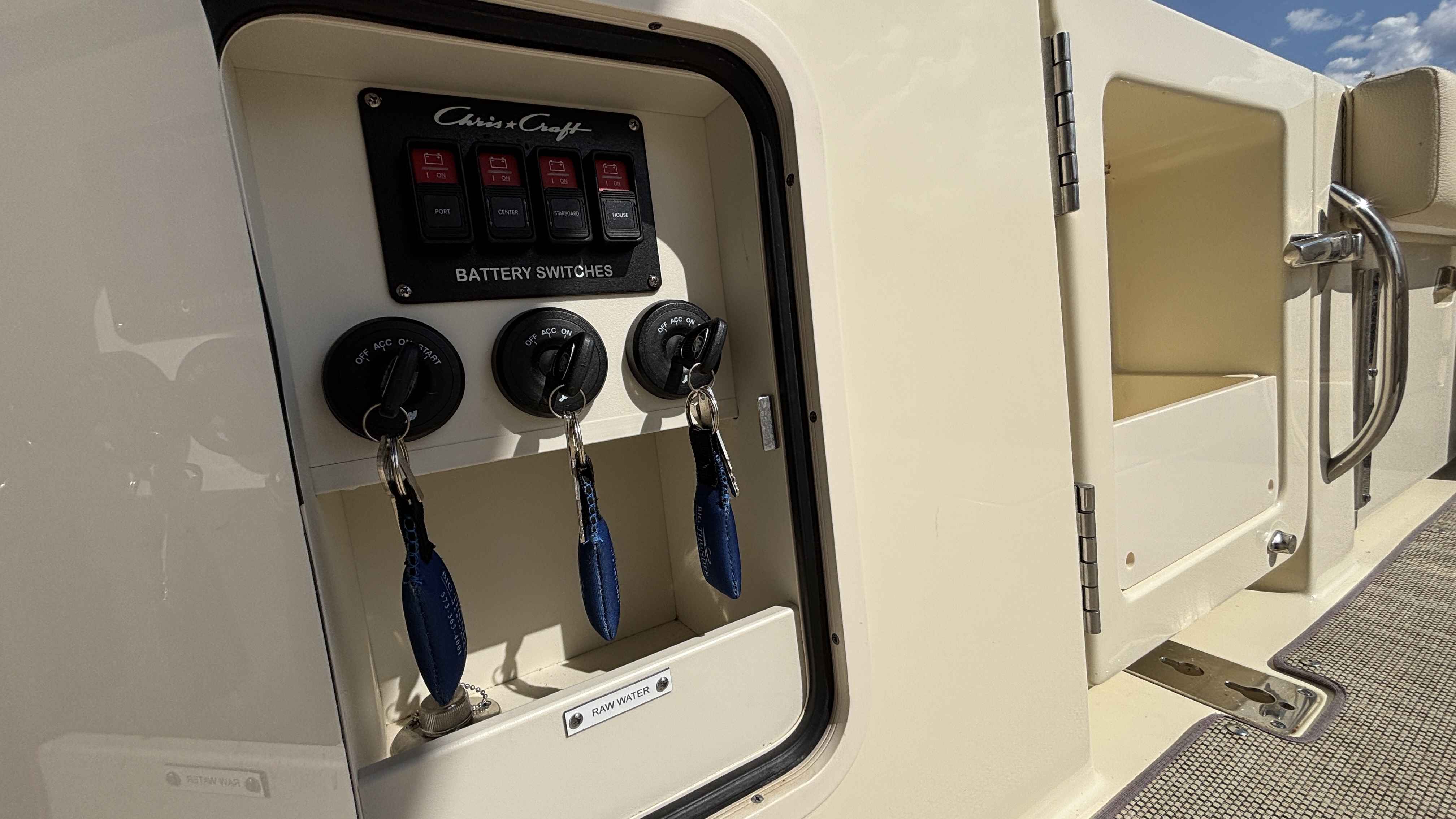 2021 Chris Craft 35 Calypso - Image 17