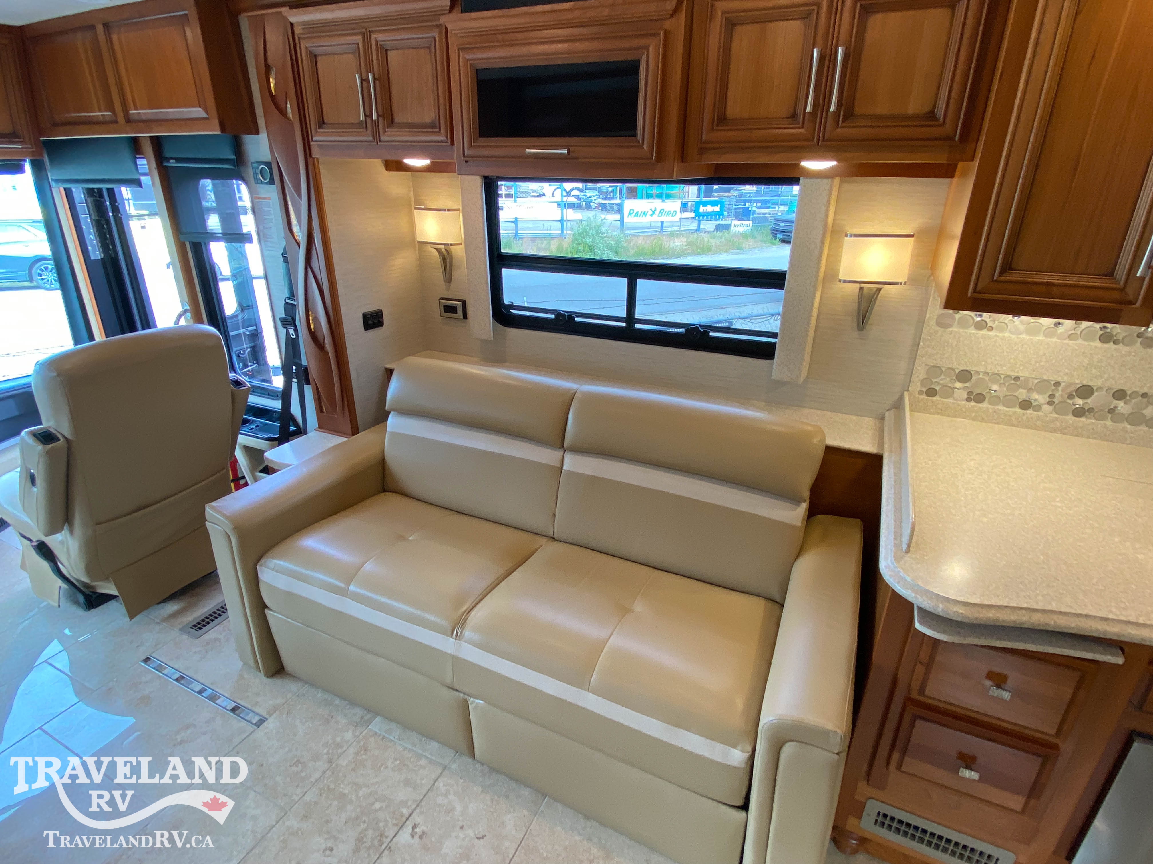 2018 Newmar Ventana 4037 - Image 15