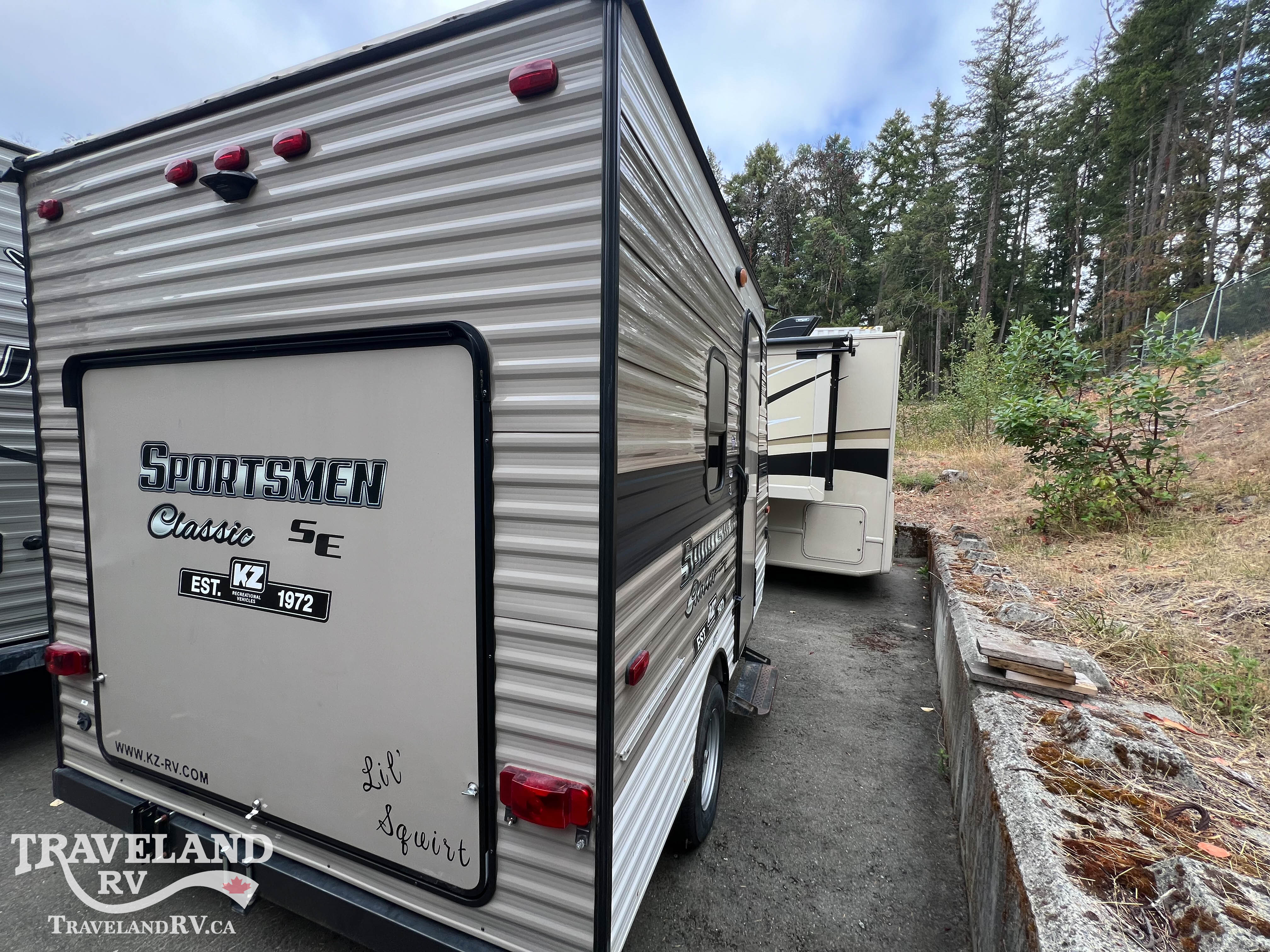2020 KZ RV Sportsmen Classic SE 100RKSE - Image 5