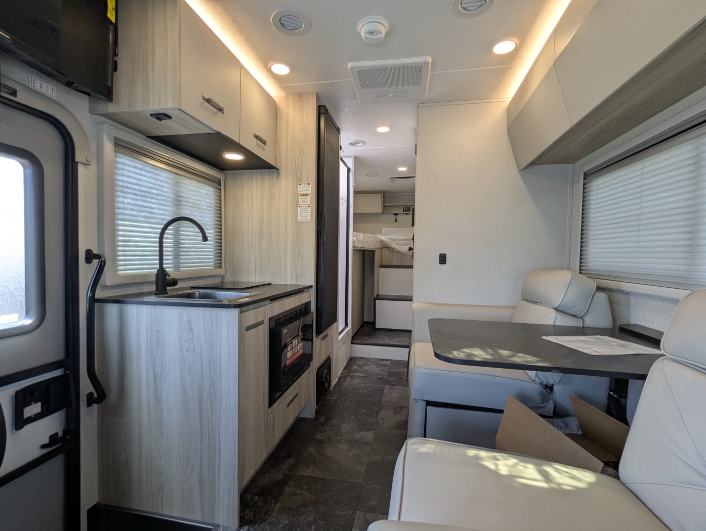 2026 Coachmen Cross Trail EV 26TB - ATH Edition - Image 24