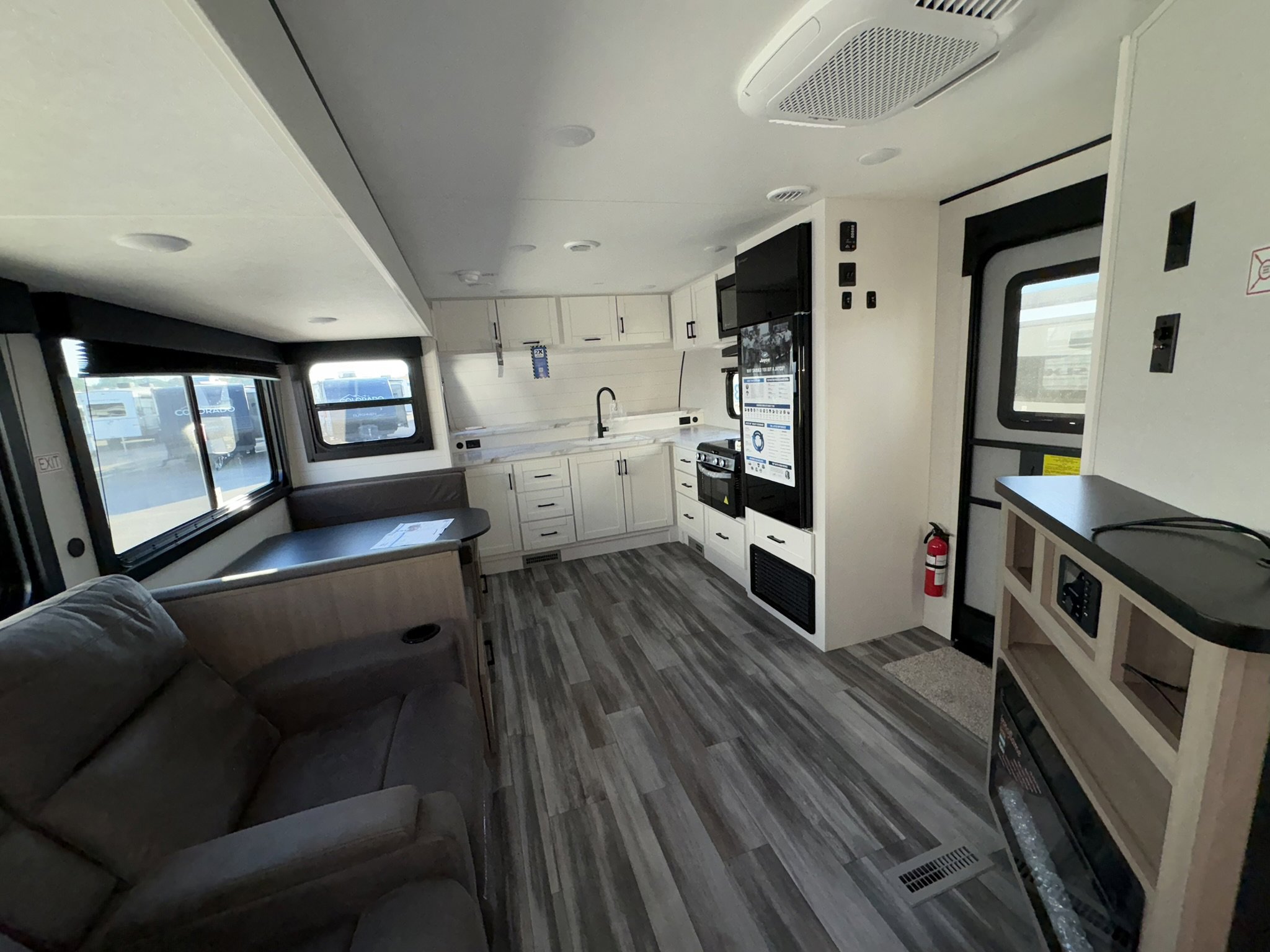 2026 JAYCO JAY FLIGHT SLX 280FKS - Image 12
