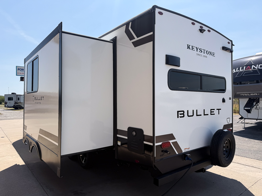2027 KEYSTONE BULLET 245RKS - Image 9