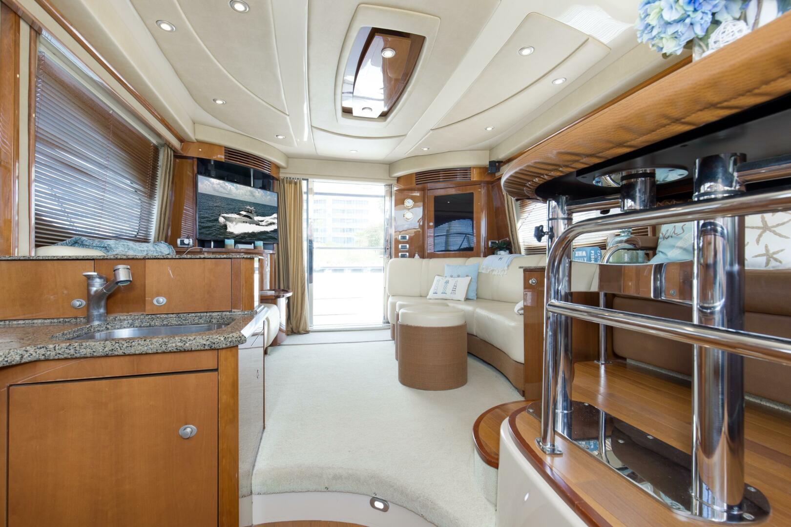 2007 Sea Ray 52 Sedan Bridge - Image 10