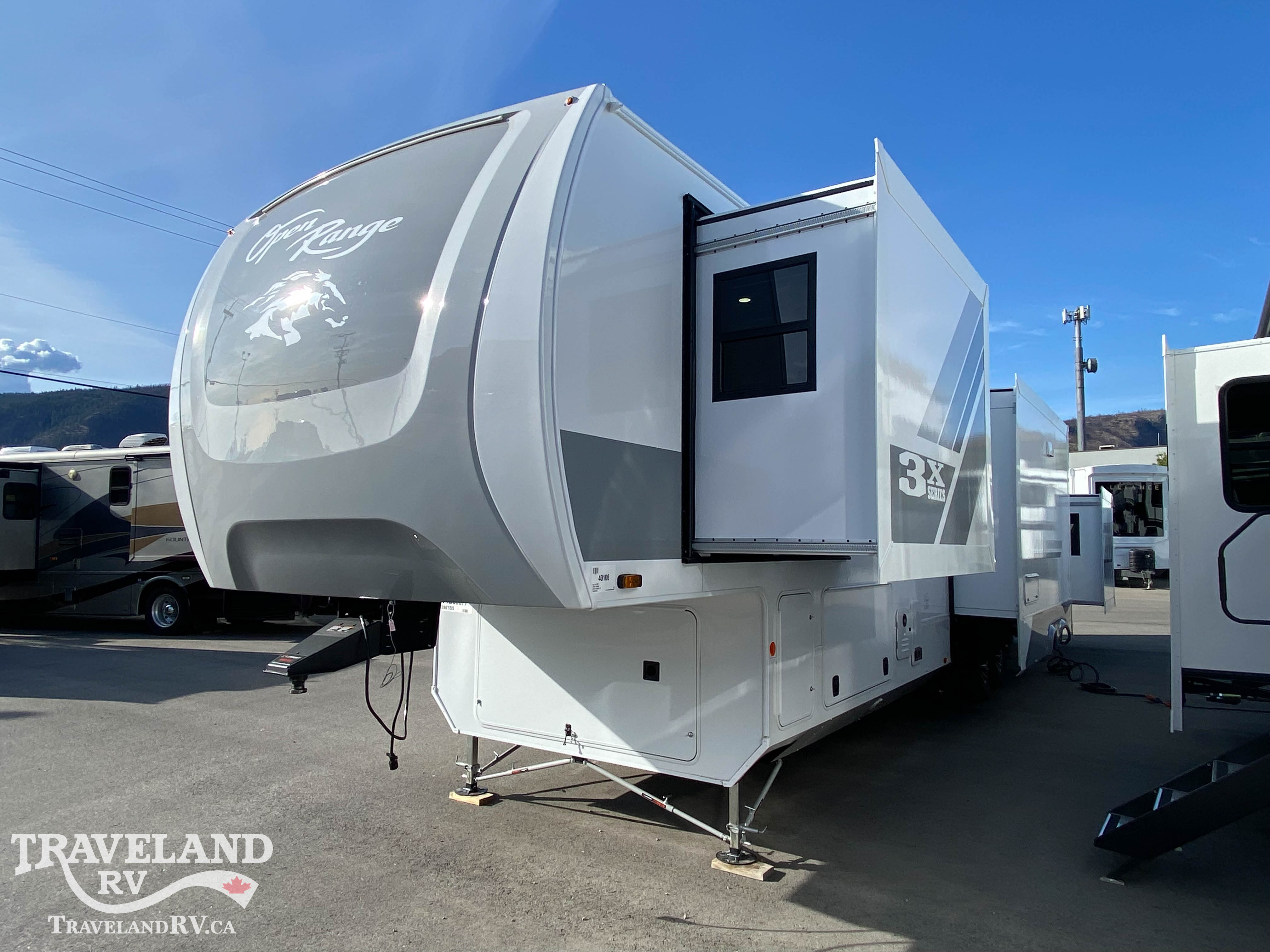 2027 Highland Ridge Open Range 3X 390TBS - Image 6