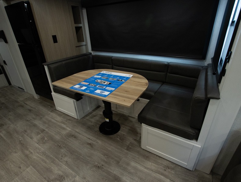 2026 Jayco Eagle HT 31QCD - Image 7