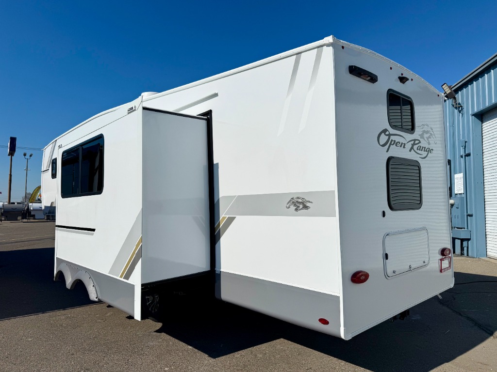 2027 Roamer LD 28DBSS - Image 4