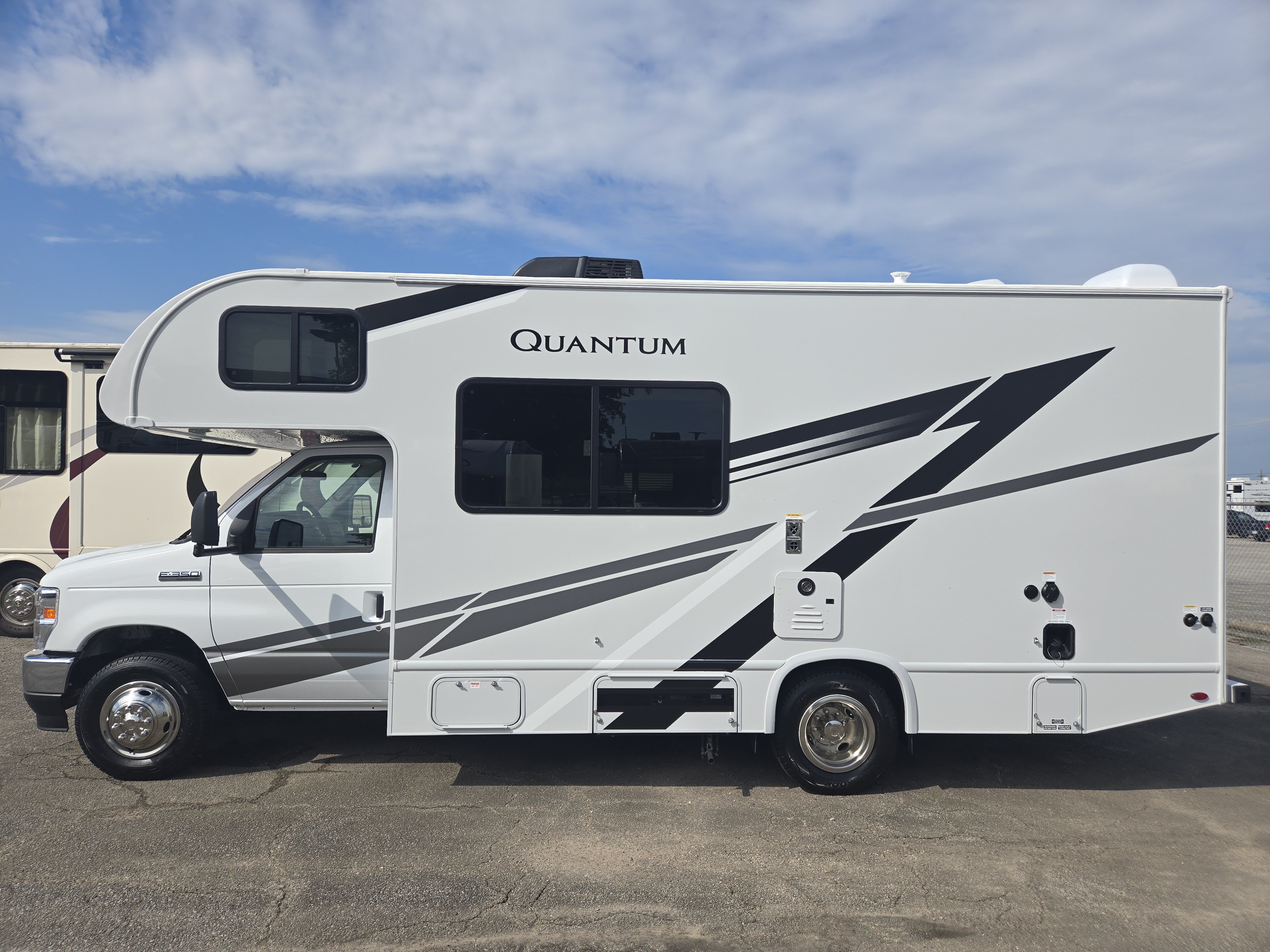 2026 Thor Motor Coach Quantum LC21 - Image 4