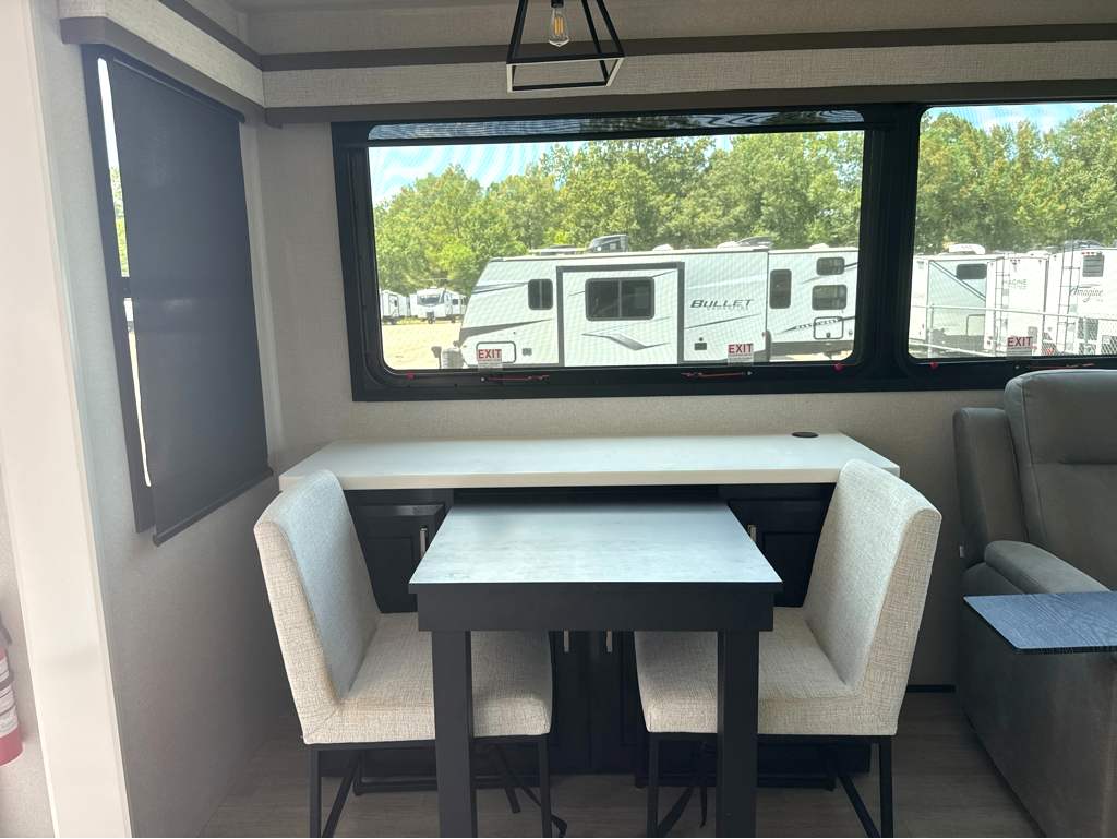 2026 JAYCO PINNACLE 36FBTS - Image 7