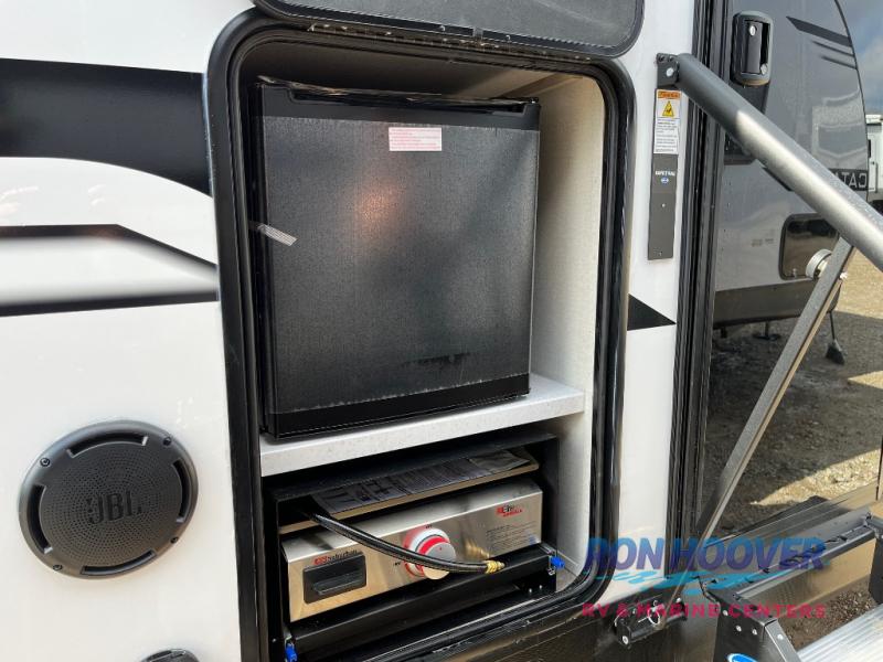 2026 COACHMEN CATALINA 273DBHCKLE - Image 25