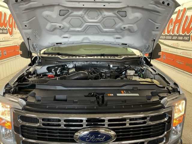 2025 Ford F-250 Super Duty XLT - Image 16