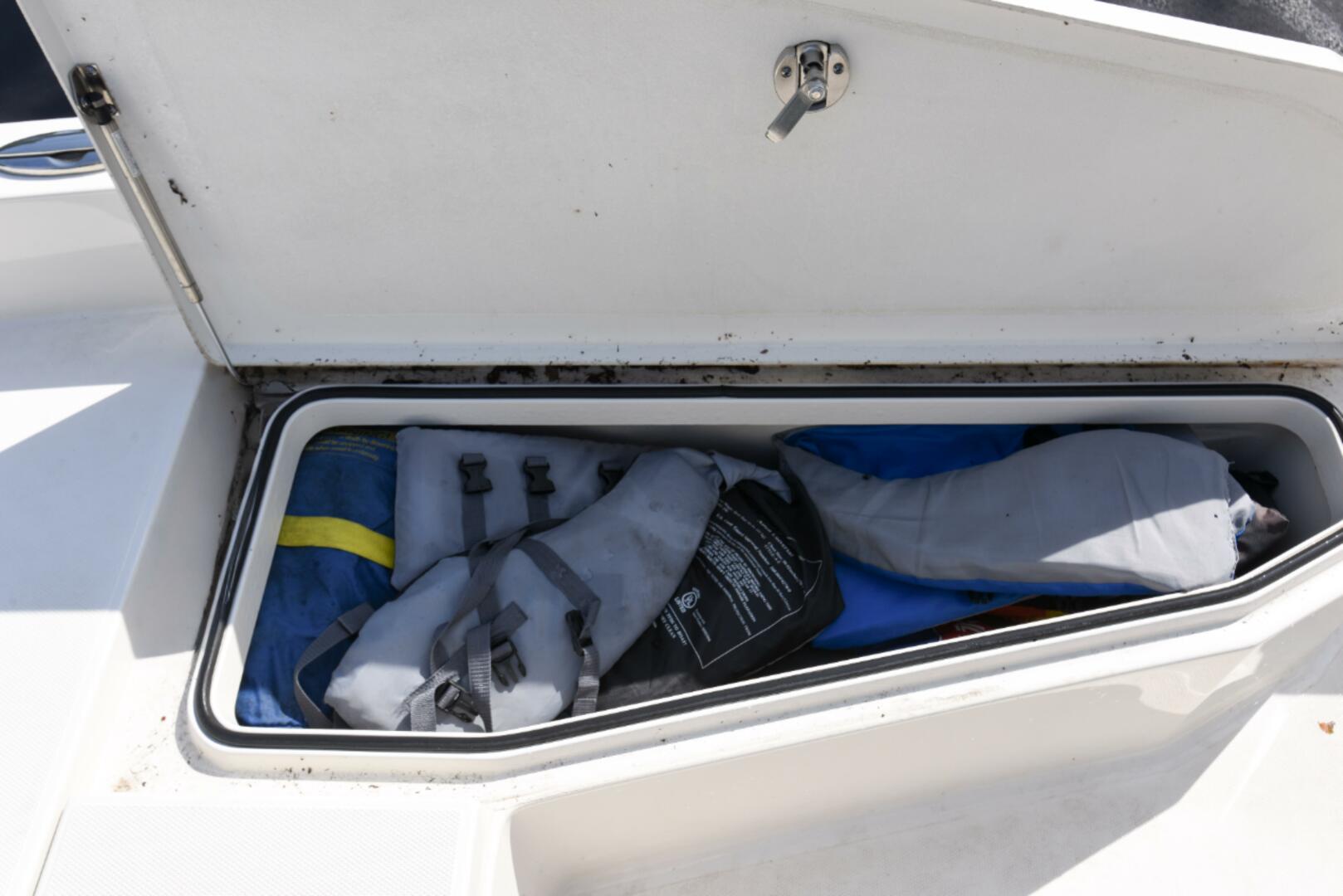 2022 Ranger 2360 Bay - Image 55