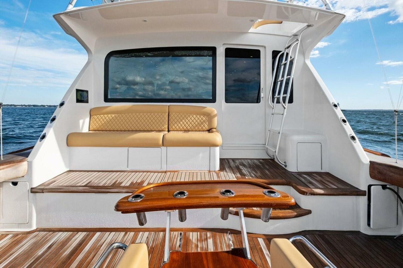 2001 Viking Sportfish - Image 8