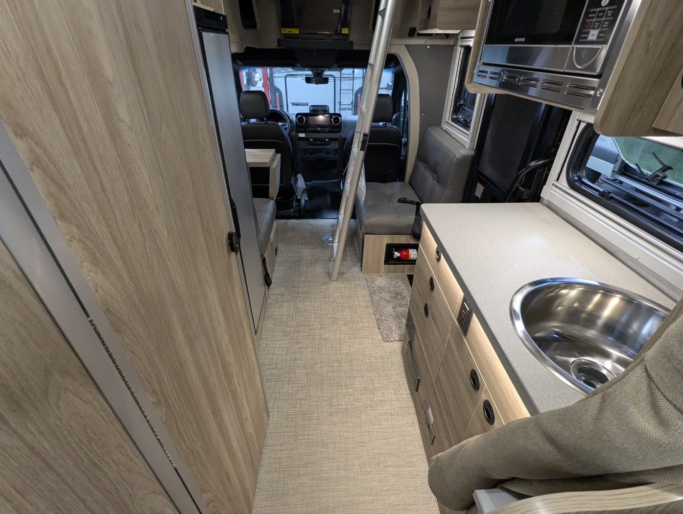 2027 Winnebago EKKO Sprinter 23B – Pop Top AWD - Image 39