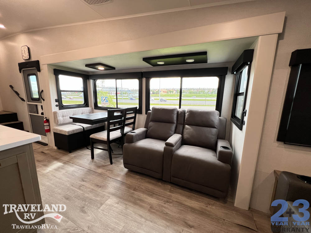 2027 Jayco Eagle HT 29RLC - Image 12