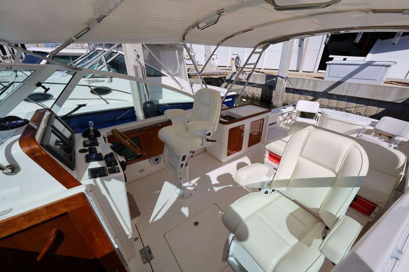 2013 Hunt Yachts Harrier 36 - Image 26