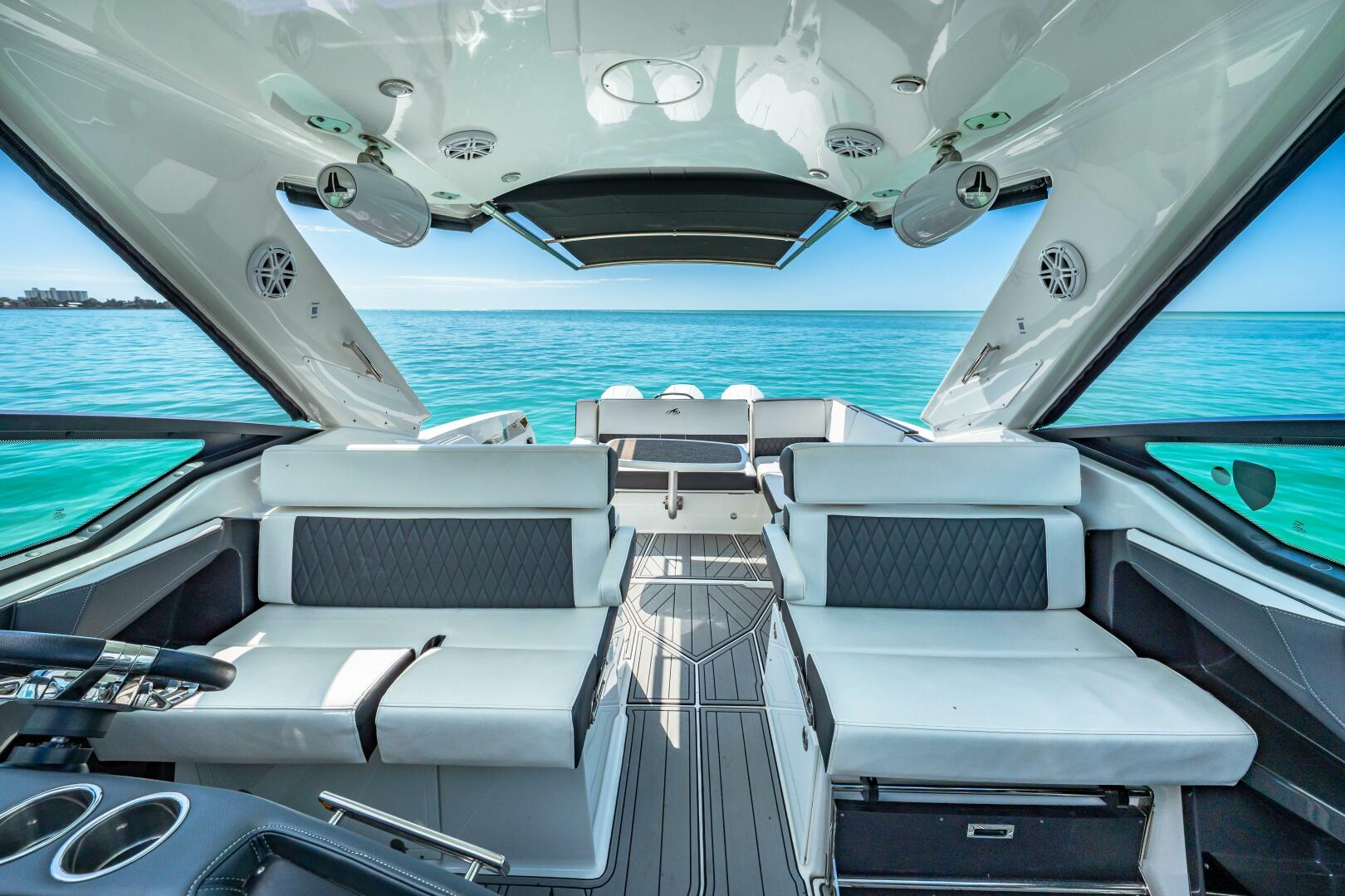 2023 Monterey 385SS - Image 20