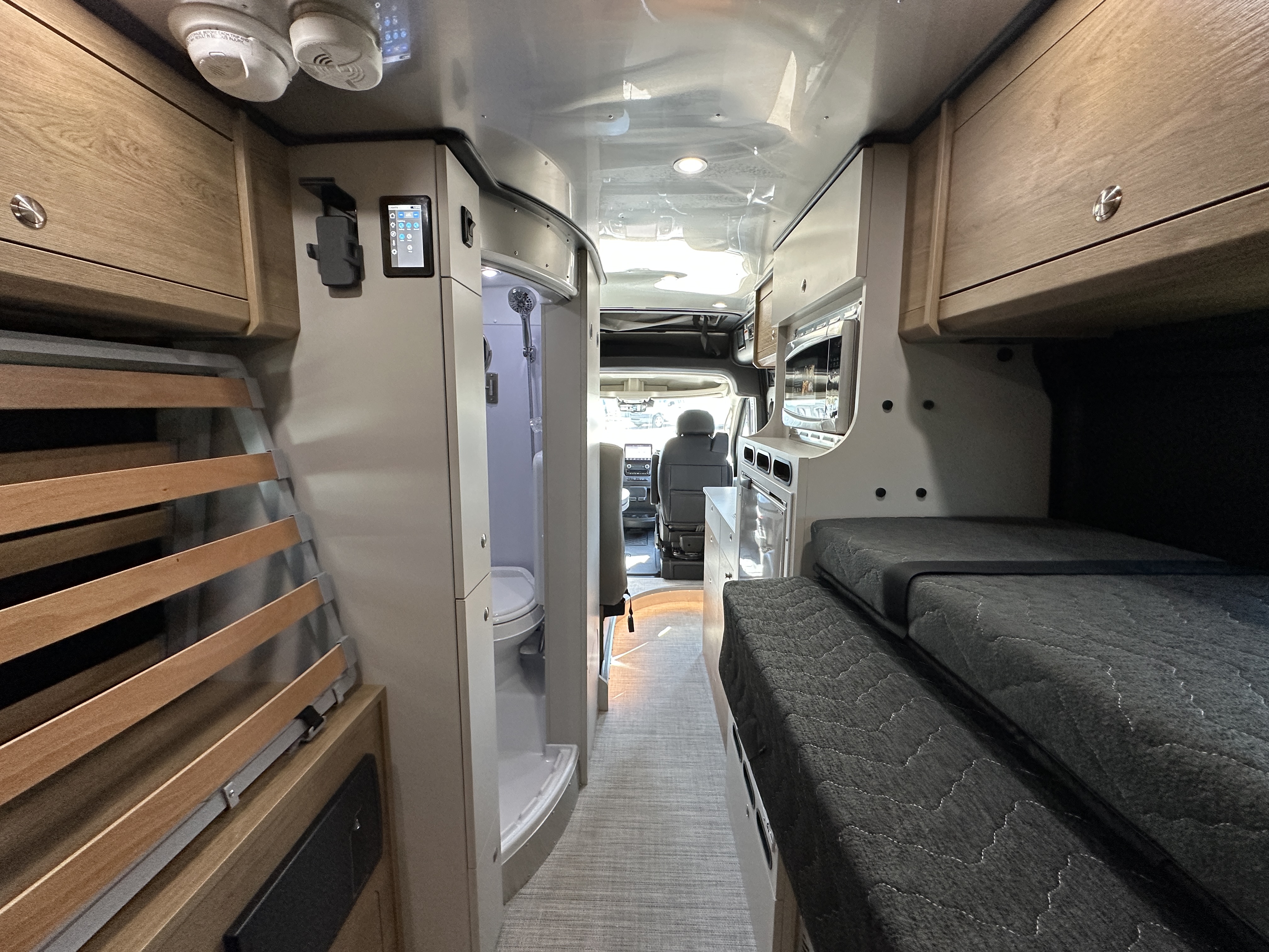 2026 Airstream Rangeline Base - Image 22