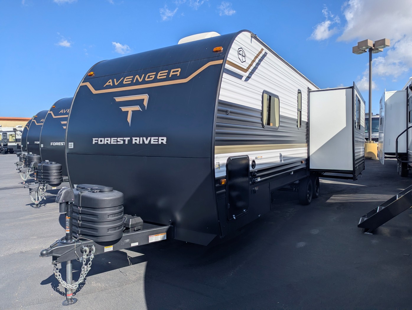 2027 Forest River Avenger 25RKM - Image 4