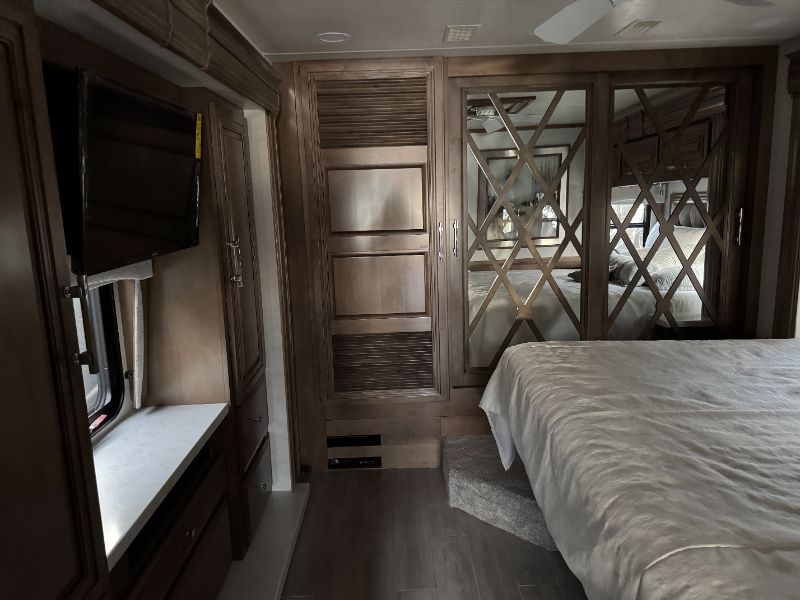 2025 Entegra Coach Anthem 37K - Image 15