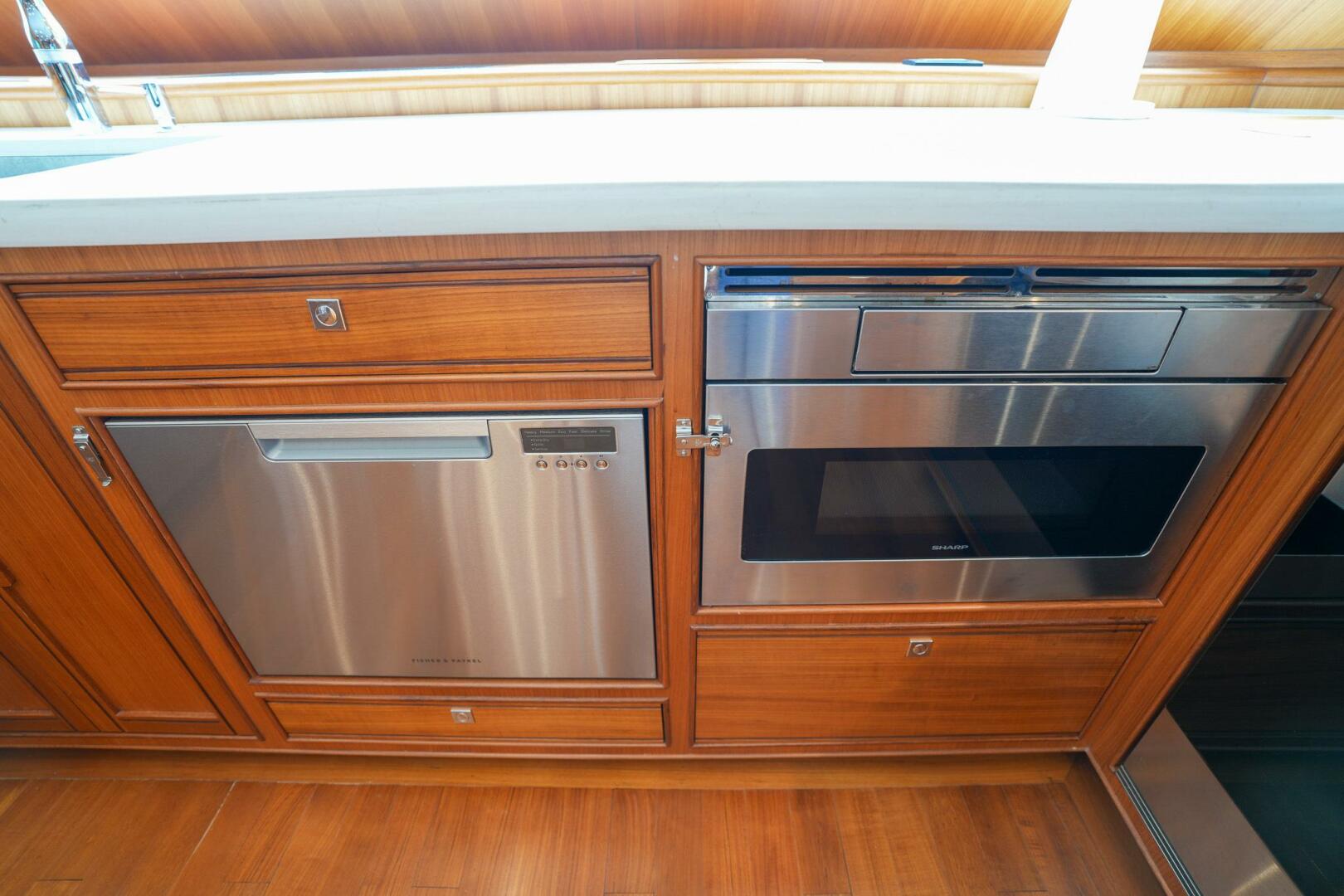 2022 Marlow Explorer 62E-CB - Image 27