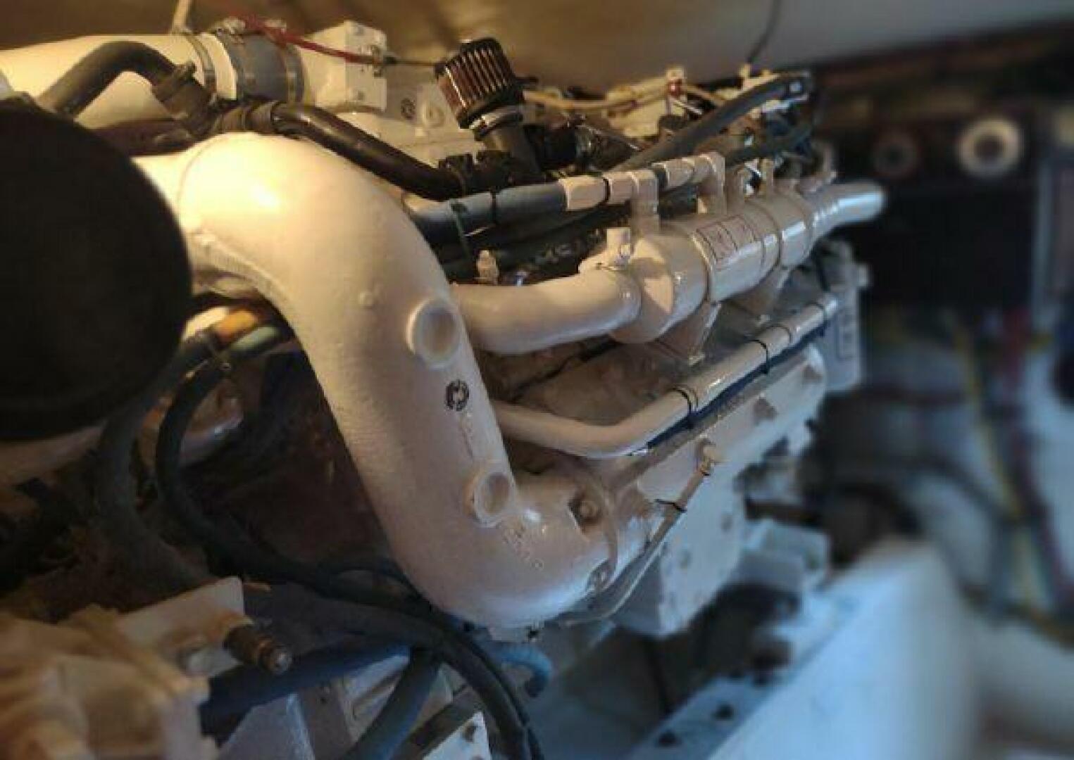 1996 Hatteras 50' Sport Deck - Image 110