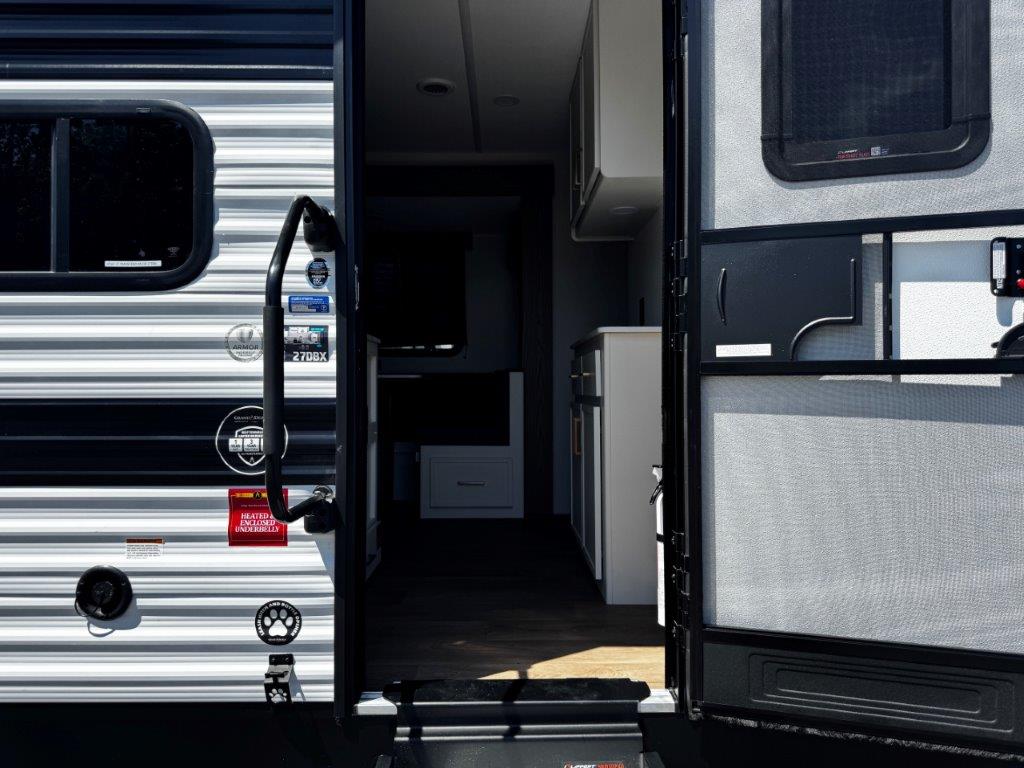 2027 Grand Design Transcend XPLOR 27DBX - Image 6