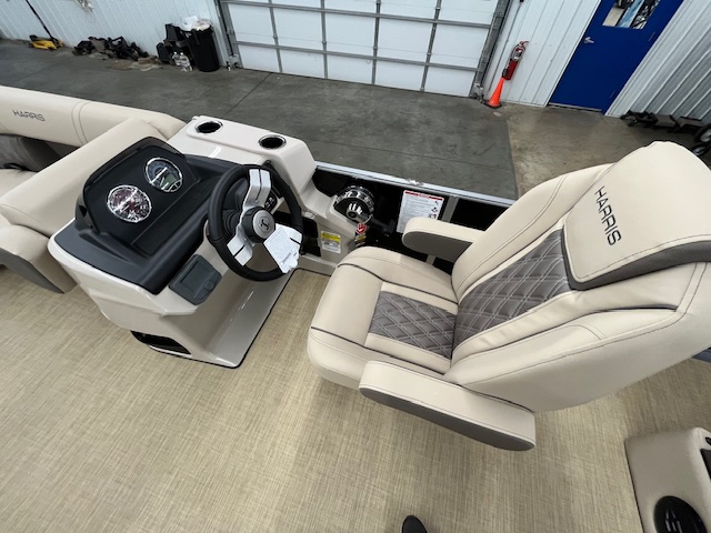 2026 HARRIS CRUISER 210 SL - Image 11