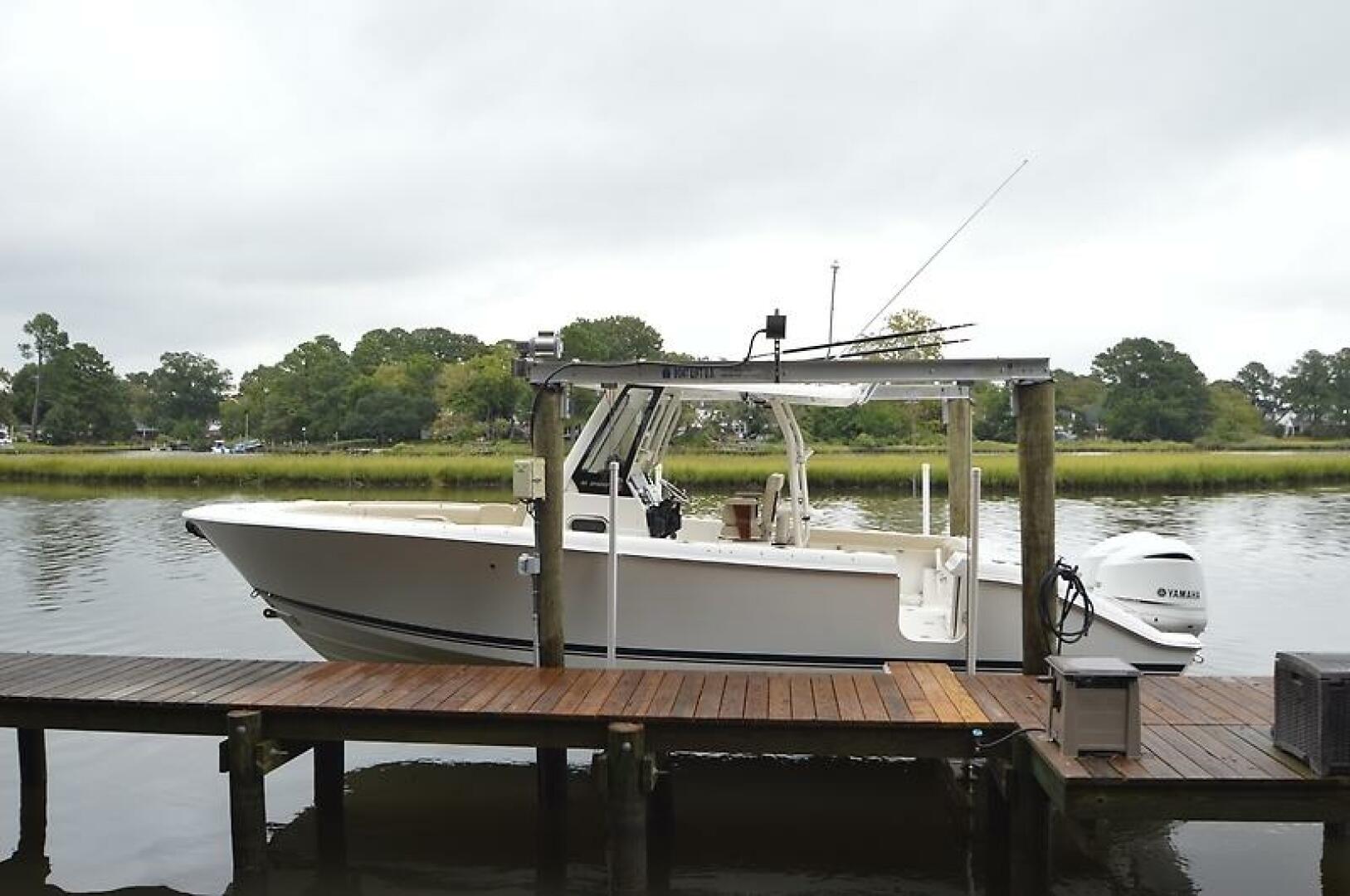 2019 PURSUIT S 288 Sport Base - Image 15
