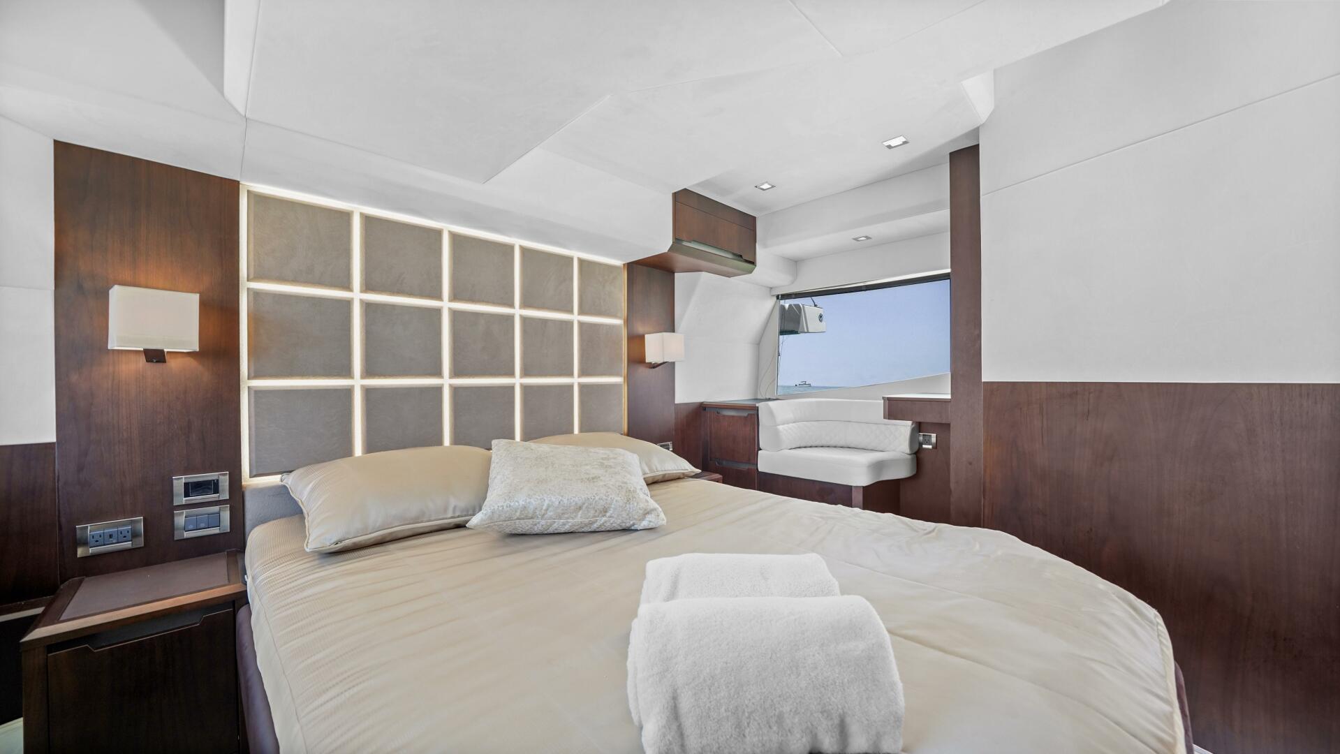 2022 Galeon 470 Sky - Image 23