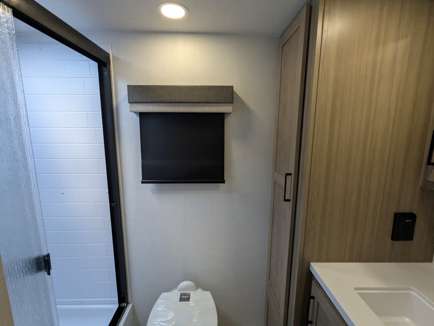 2027 Forest River Rockwood Mini Lite 2213S - Image 23