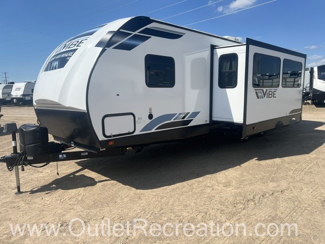 2023 Forest River Vibe 26BH - Image 3