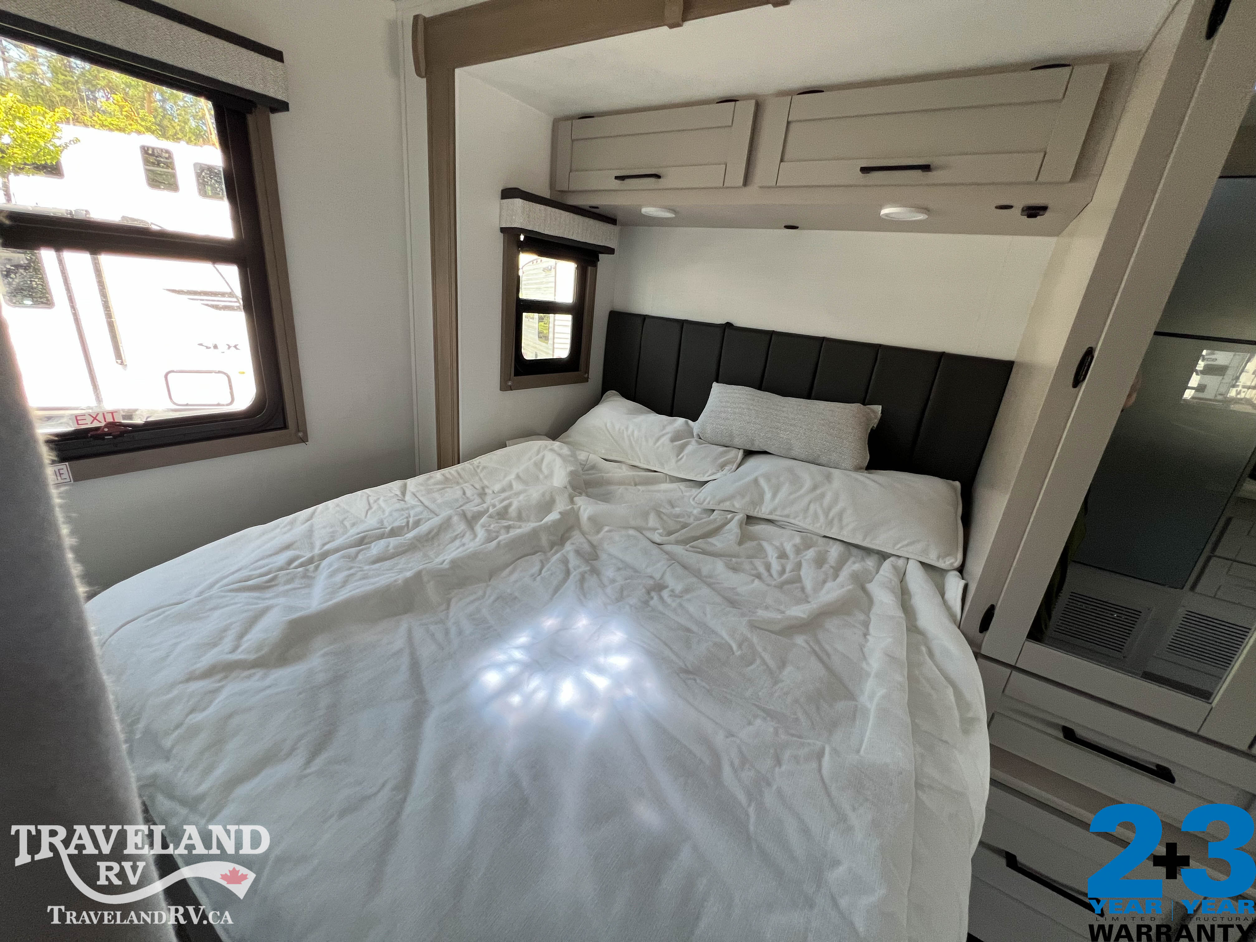 2027 JAYCO MELBOURNE 24L - Image 13