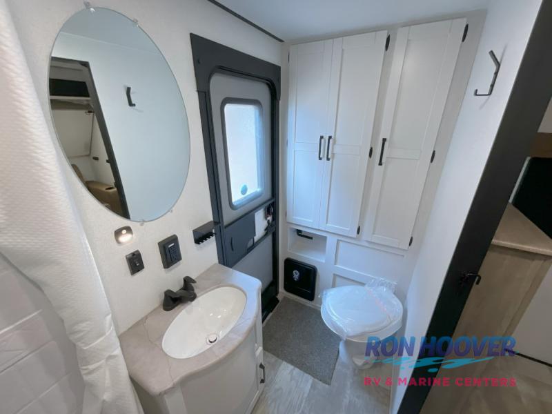 2026 PALOMINO 429LFT - Image 25