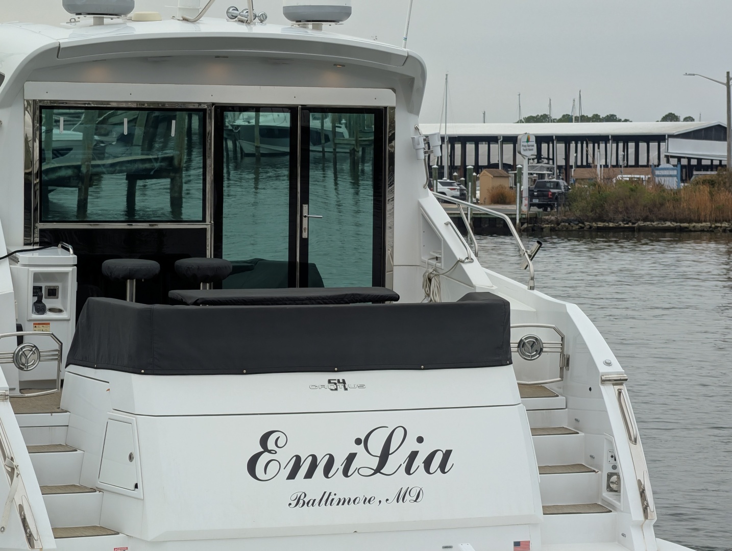 2022 Cruisers Yachts 54 Cantius - Image 5