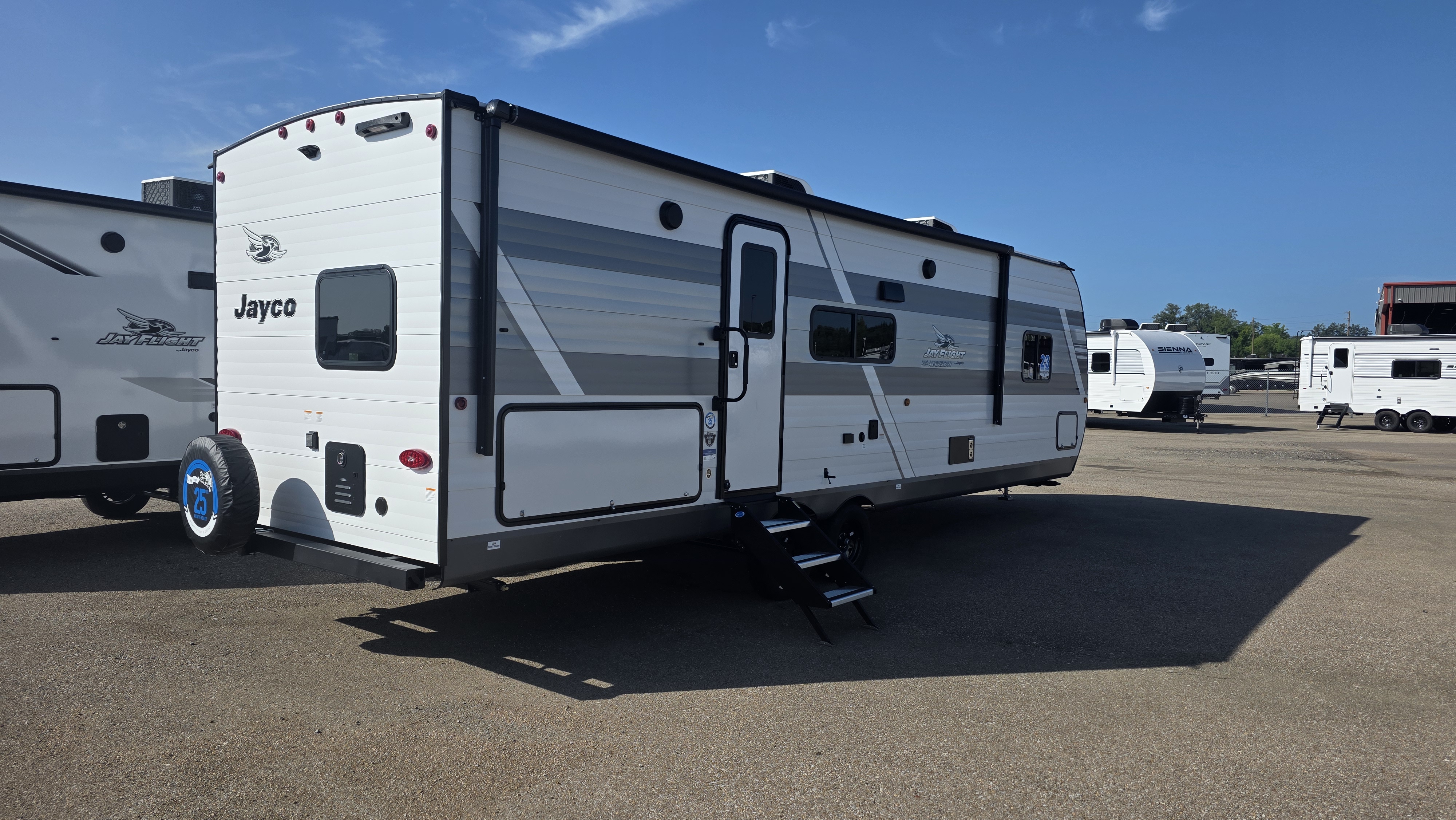 2027 JAYCO JAY FLIGHT 263BHS - Image 4